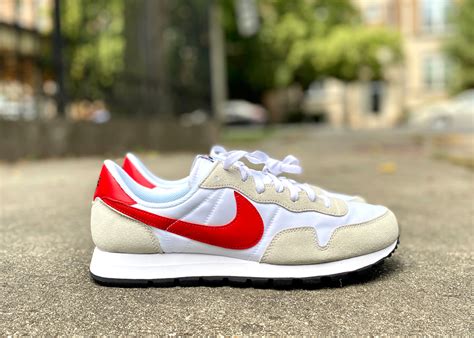 nike air pegasus 83 dames rood